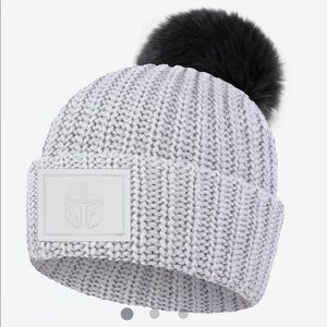 MANDO GLOW IN THE DARK PATCH HIGH RISE POM BEANIE